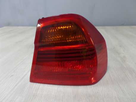 BMW 3 E90 SEDAN LAMPA TYL LEWA 6937458 04-12