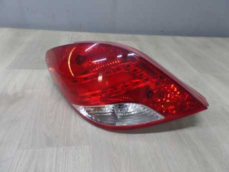 PEUGEOT 207 LIFT 09-12 LAMPA TYL LEWA 9686566080