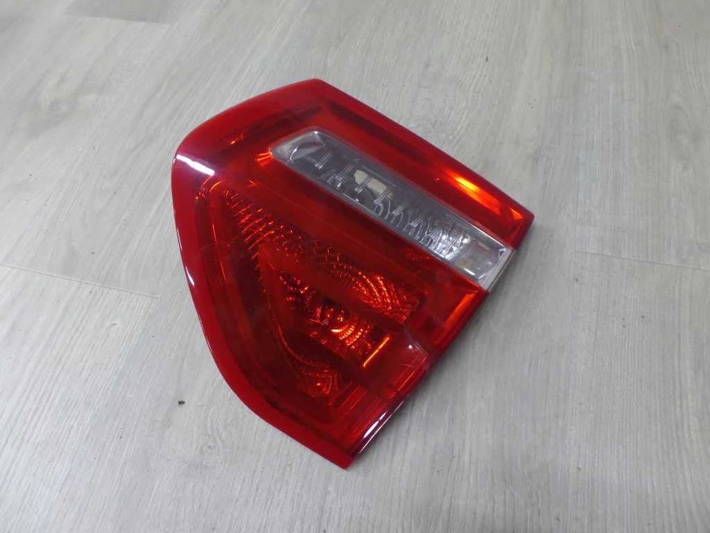 CITROEN C4 PICASSO LAMPA TYL PRAWA KLAPY 9653547677 06-10