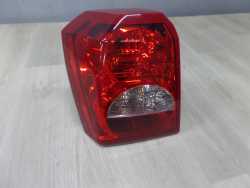DODGE CALIBER 06-11 LAMPA TYL LEWA