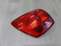 NISSAN QASHQAI J10 07-14 LAMPA TYL LEWA