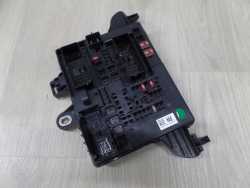 OPEL INSIGNIA A SKRZYNKA BEZPIECZNIKOW TYL 13277321 NE