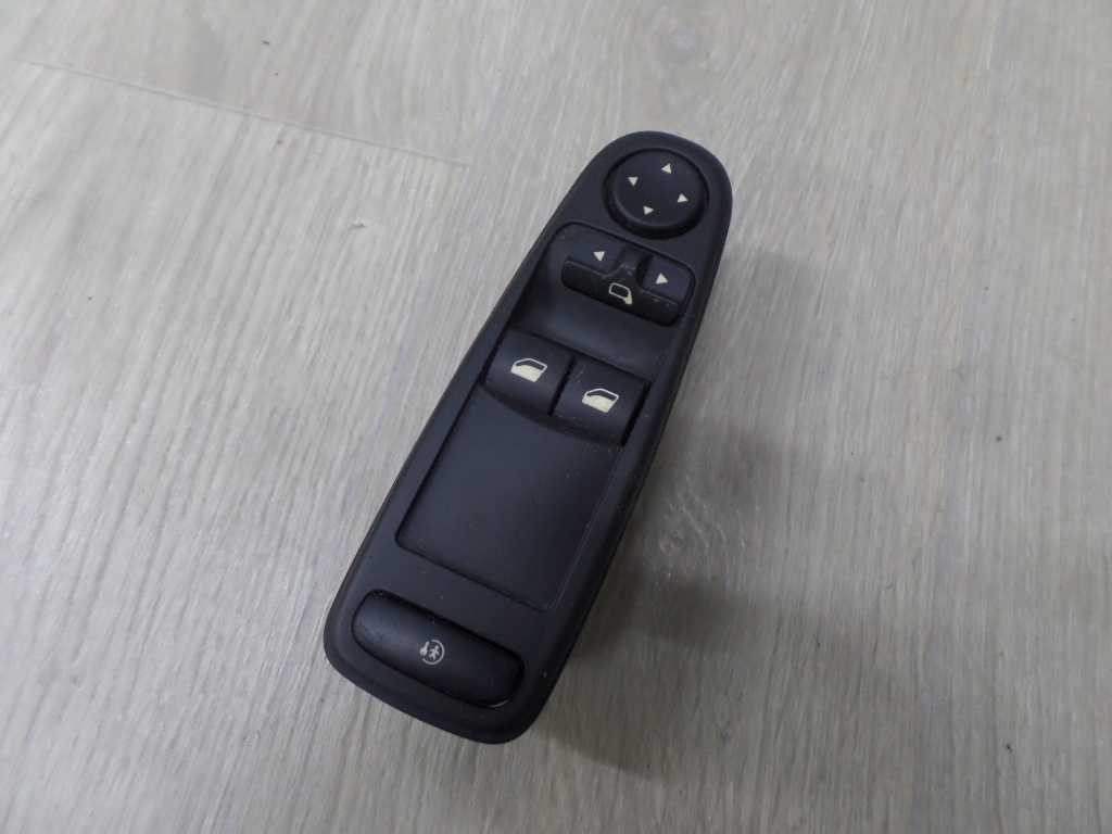 CITROEN C4 PANEL PRZELACZNIK SZYB LUSTEREK 96639381ZD