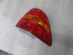 LEXUS LS LS430 LAMPA TYL PRAWA