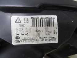FORD FIESTA VII MK7 3D LAMPA PRZOD PRAWA 8A61-13W029-BJ 08-12 UK