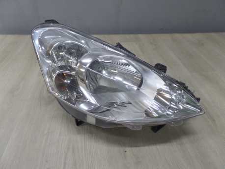 PEUGEOT PARTNER III 08-12 LAMPA PRZOD PRAWA UK 9682829580