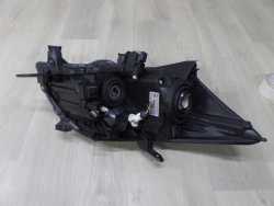 TOYOTA AURIS I E15 06-09 LAMPA PRZOD LEWA 81150-02470 UK