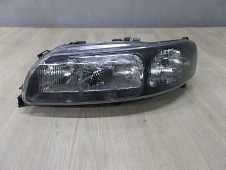 VOLVO S60 V70 XC LAMPA REFLEKTOR LEWY PRZOD 00/06 UK