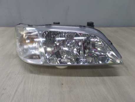 HONDA LEGEND III 3 LIFT 99-02 LAMPA PRZOD PRAWA XENON UK