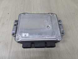 SUZUKI GRAND VITARA II 1.9 DDIS KOMPUTER STEROWNIK SILNIKA 0281015322 8200518648 06-12