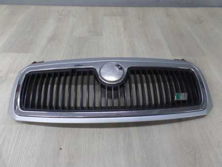 SKODA FABIA I LIFT GRILL ATRAPA 98-08 6Y0853668