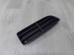 VW BORA 97-05 ATRAPA KRATKA ZDERZAKA PRAWA 1J5853950
