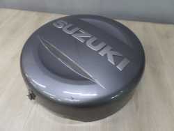 SUZUKI GRAND VITARA II 05-13 POKRYWA POKROWIEC OSLONA KOLA ZAPASOWEGO 72821-65JTO-A