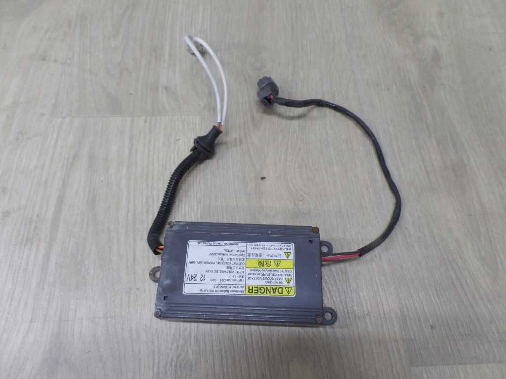 HONDA LEGEND III 3 LIFT 99-02 PRZETWORNICA XENON HLB351D12