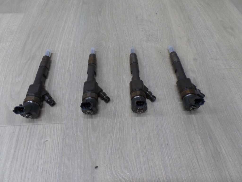 RENAULT SCENIC II SUZUKI VITARA 1.9 DCI WTRYSK WTRYSKIWACZ 0445110230 8200389369