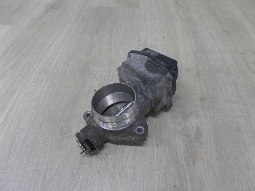 PEUGEOT CITROEN 1.8 2.0 16V PRZEPUSTNICA 965078738002 408239827001