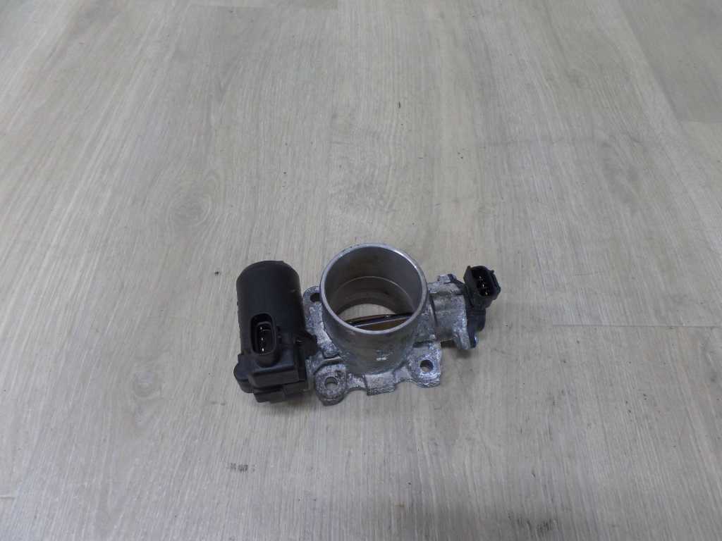 TOYOTA 2.0 2.2 D4D PRZEPUSTNICA 192300-2010 02-12
