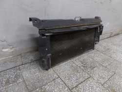 VW T4 MULTIVAN CARAVELLE 91-99 1.9 2.4 CHLODNICA WENTYLATOR PAS PRZEDNI 701422091A 701121207B