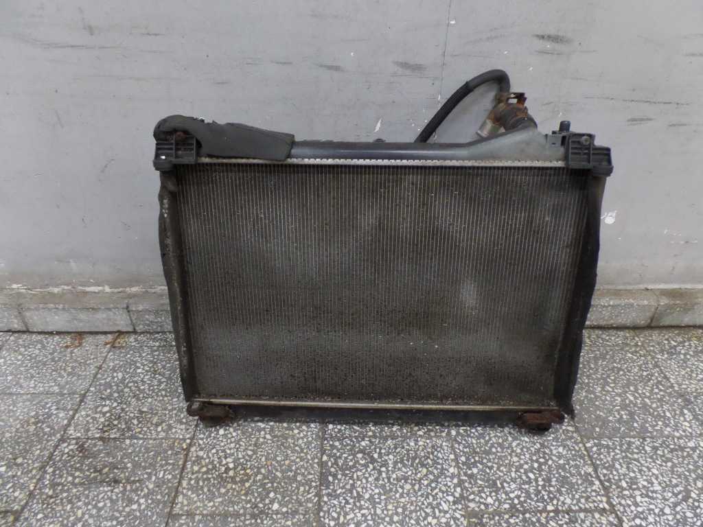SUZUKI GRAND VITARA II 1.9 DDIS CHLODNICA WENTYLATORY PAS OBUDOWA 05-14