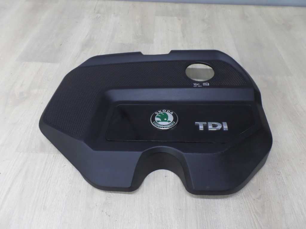 SKODA FABIA 1.9 TDI POKRYWA OSLONA SILNIKA 038103925E 01-09