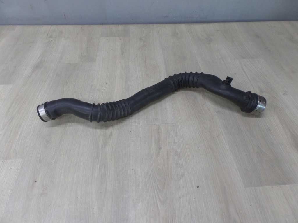 BMW E81 E87 E60 E90 E91 2.0 D PRZEWOD RURA INTERCOOLERA 11617797483