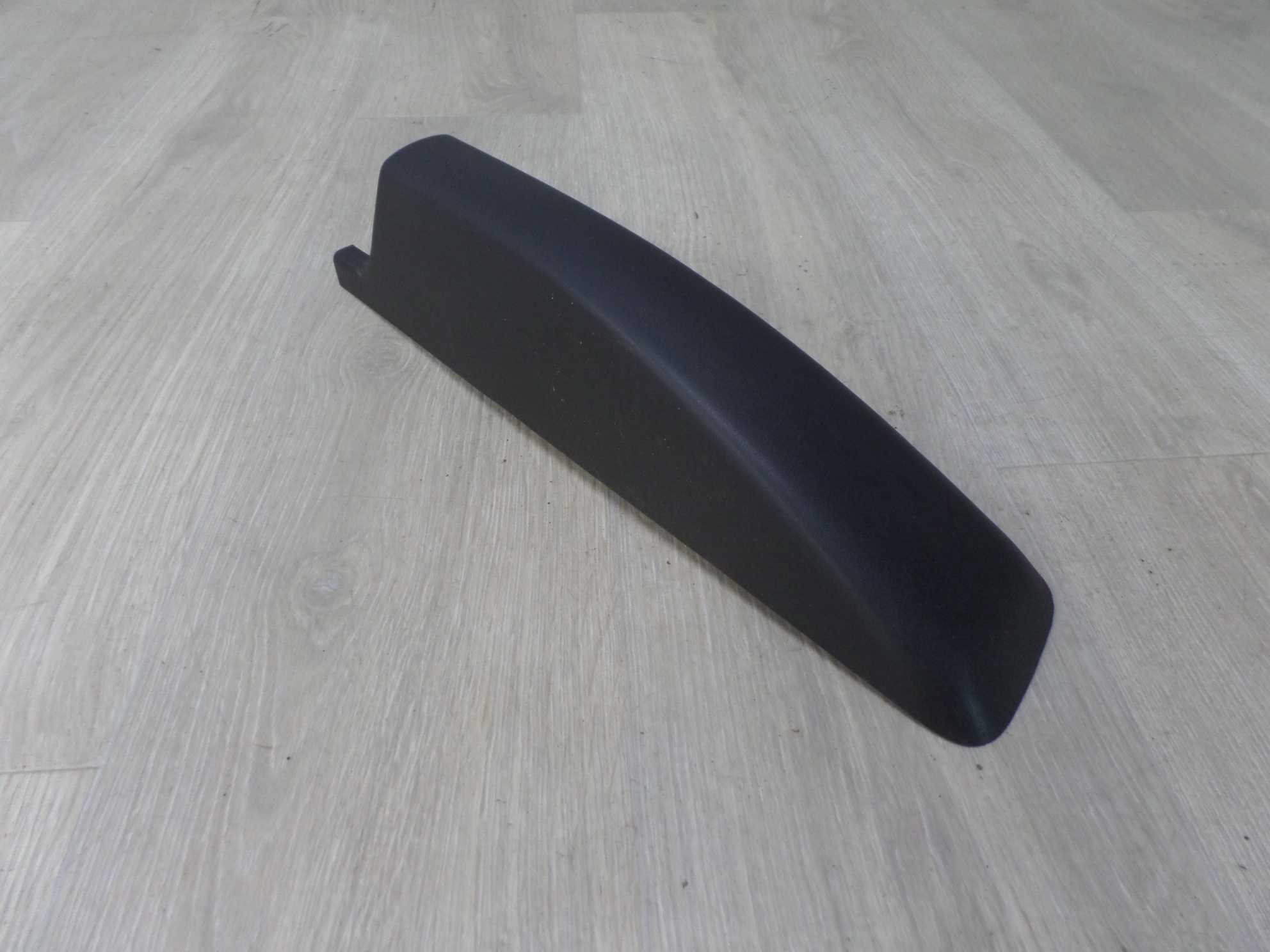 DACIA DUSTER OSLONA ZASLEPKA RELINGU PRAWA 738838900R 09-18