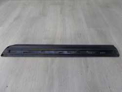 AUDI A4 B7 LISTWA DRZWI TYL DOLNA 8E0853970D LY7H S-LINE 01-07