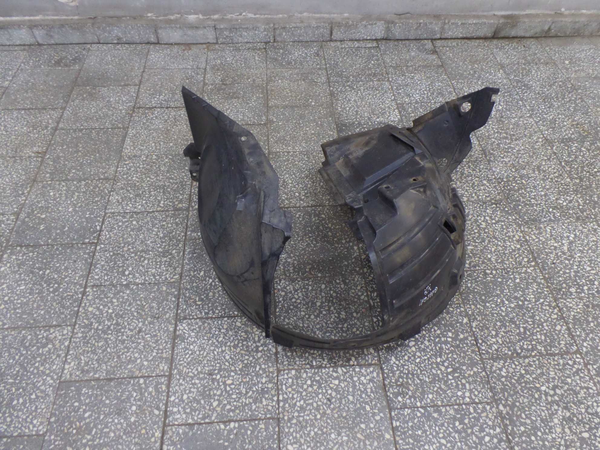 NISSAN QASHQAI J10 07-13 NADKOLE PRZOD PRAWE 63842EY10A