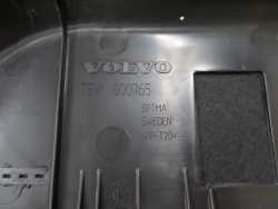 VOLVO V70 III XC70 06-16 TAPICERKA OSLONA BOCZEK KLAPY BAGAZNIKA TYL