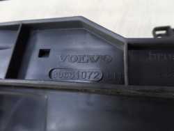 VOLVO S80 II V70 III 06-13 OSLONA MOCOWANIE ZAMKA PRZOD LEWY 30661072