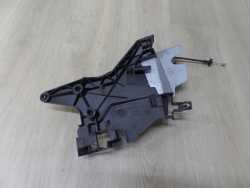 VOLVO S80 II V70 III 06-13 OSLONA MOCOWANIE ZAMKA TYL PRAWY 08663909