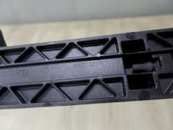 VOLVO S80 II 06-13 ZAMEK KLAMKA SCHOWKA PASAZERA 30672132