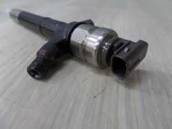 TOYOTA LEXUS 2.0 D4D 2.2 WTRYSK WTRYSKIWACZ 23670-0R190