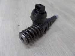 VW AUDI 1.9TDI WTRYSK POMPOWTRYSK 038130073AL
