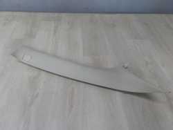 VOLVO  V70 III 06-13 POSZYCIE OSLONA SLUPKA A PRAWE