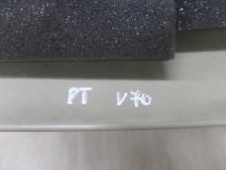 VOLVO  V70 III 06-13 POSZYCIE OSLONA SLUPKA C PRAWE