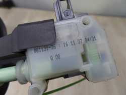 VOLVO S60 II V60 XC60 10- SILOWNIK ZAMEK KLAPKI PALIWA 86113136 31278861