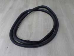 VOLVO V70 III 06-13 USZCZELKA DRZWI TYL PRAWY