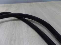 VOLVO V70 III 06-13 USZCZELKA DRZWI TYL PRAWY