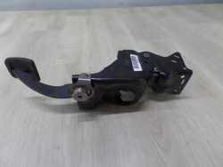 VOLVO S80 II V70 III XC70 2.4 D5 PEDAL SPRZEGLA 31202184
