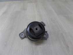 VOLVO S80 II V70 III 06-13 2.4 D5 LAPA PODUSZKA SILNIKA 6G92-6F012-DD 30671245