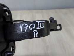 VOLVO V70 III XC70 06-16 ZAWIASY KLAPY BAGAZNIKA TYL PRAWY 31218425