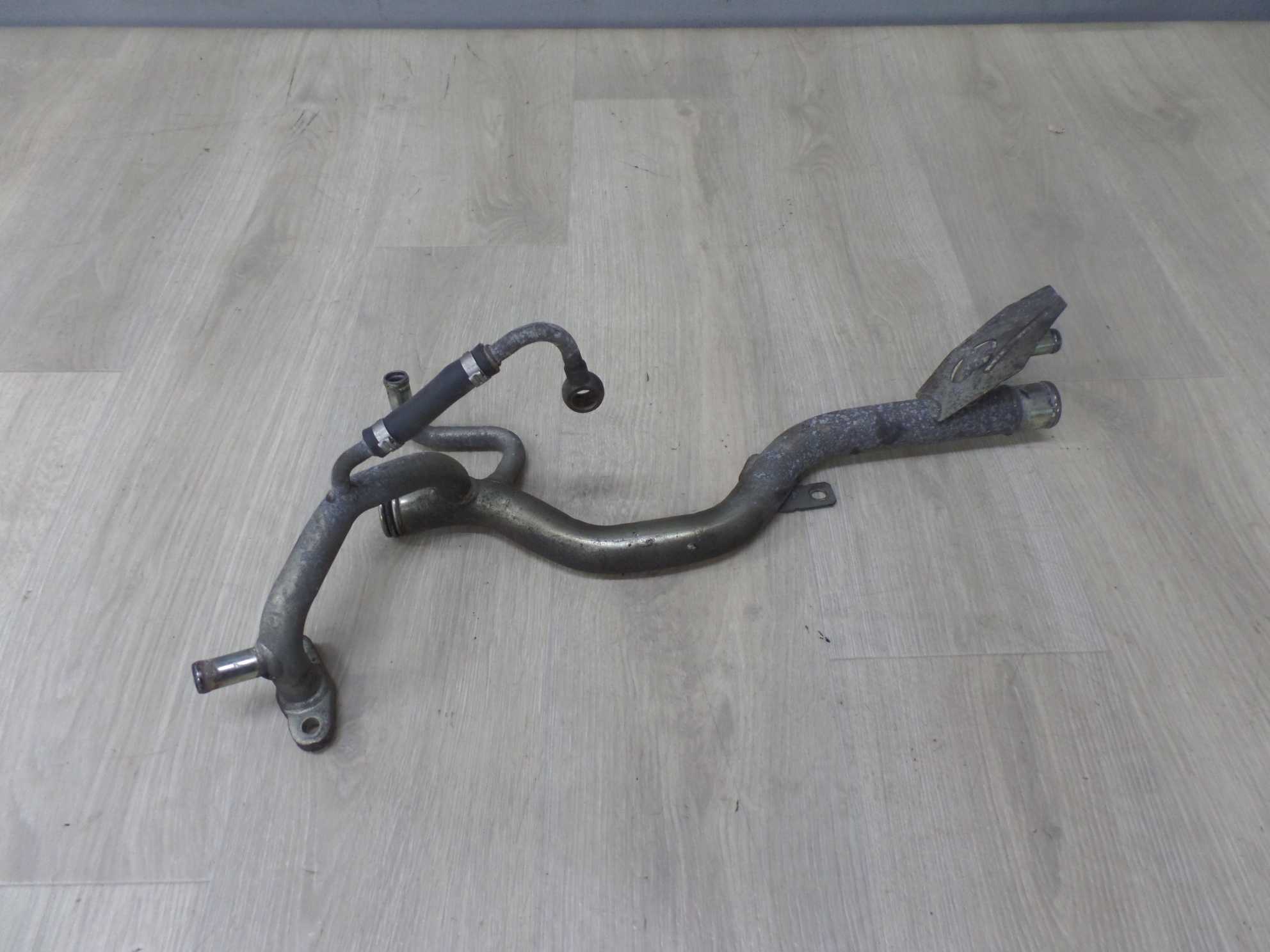VOLVO S80 V70 XC60 XC70 XC90 I 2.4 D5 06-17 RURA PRZEWOD MAGISTRALA WODY