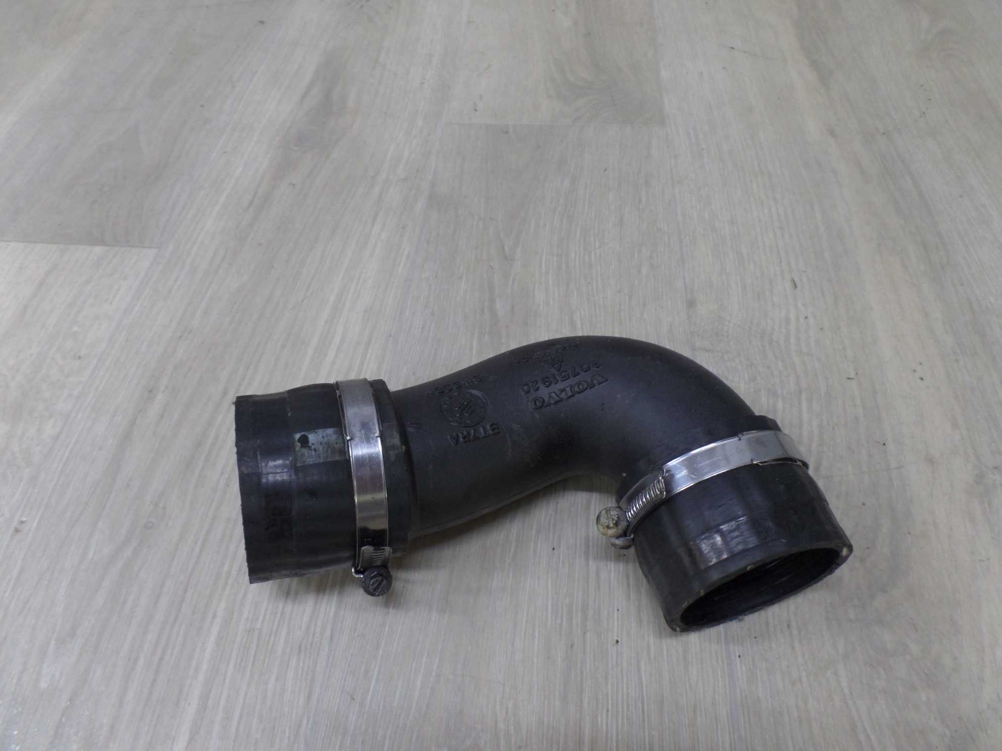 VOLVO S80 II V70 III XC 06-13 2.4 D5 PRZEWOD POWIETRZA INTERCOOLERA 30751920