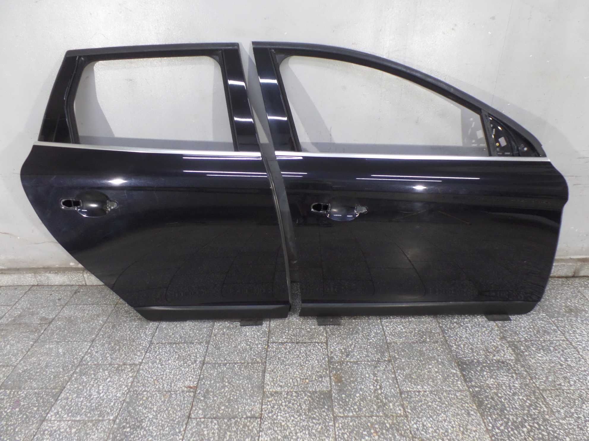 VOLVO XC60 08-13 DRZWI PRZOD PRAWE KPL LISTWA 452 452-46