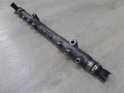 VOLVO S80 II V70 III 2.4 D5 06-13 LISTWA WTRYSKOWA CZUJNIK 31259011 0445215023