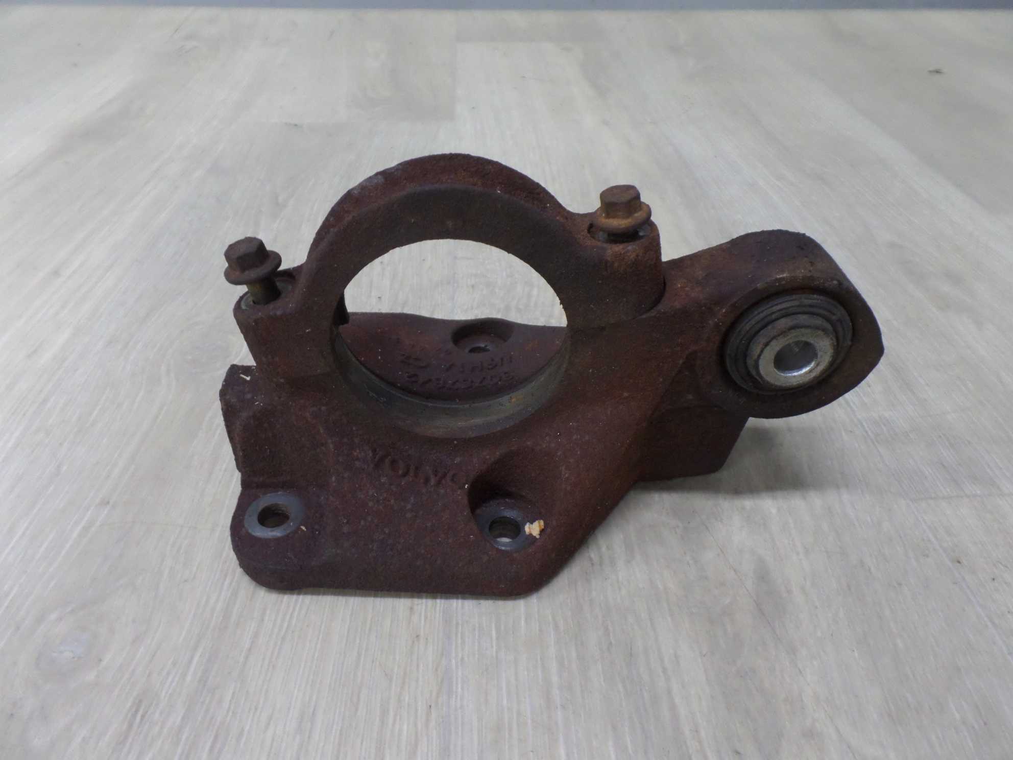 VOLVO V60 S80 II V70 III 2.4 D5 06-13 PODPORA POLOSI 30787842