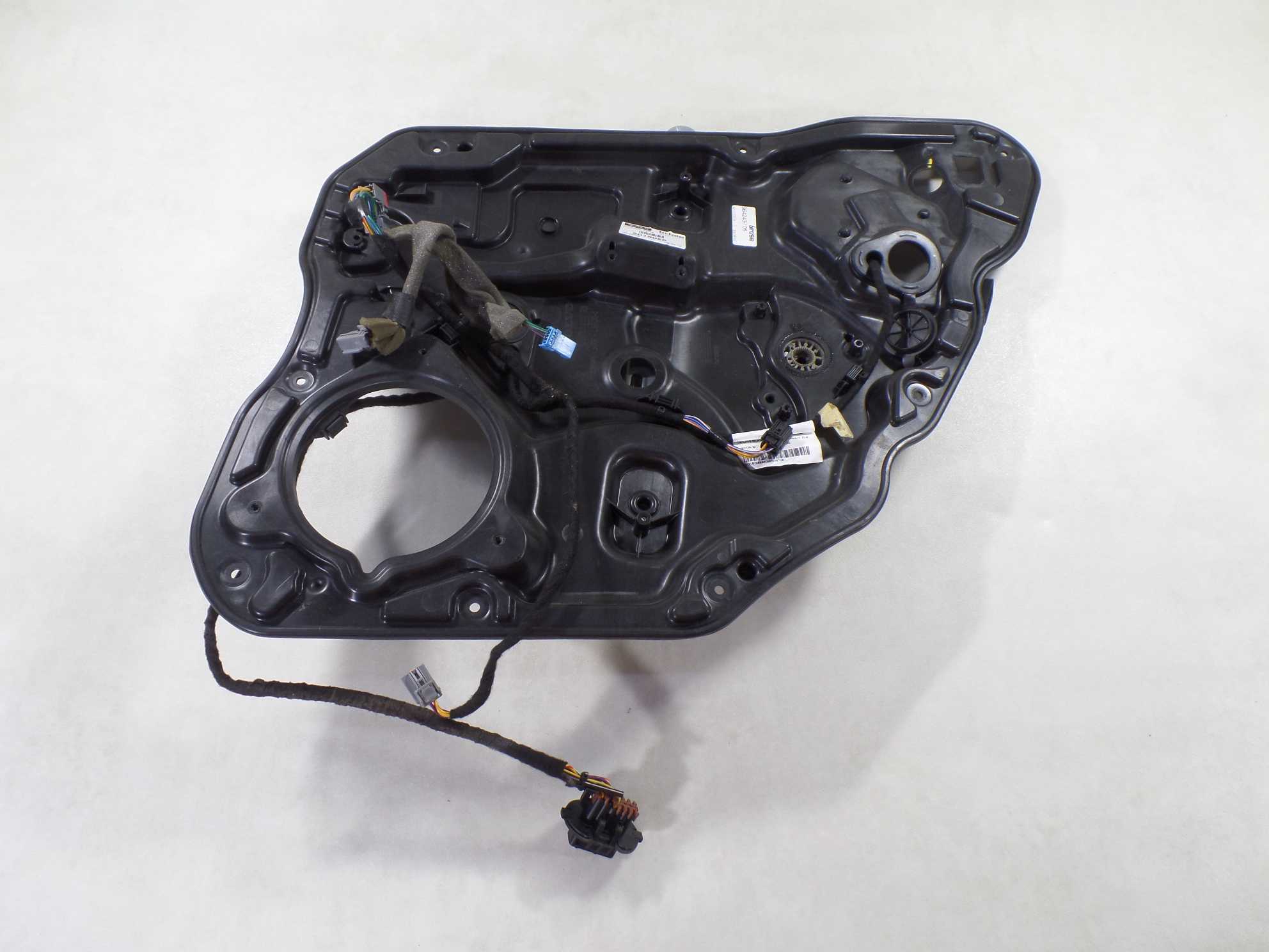 VOLVO XC60 08-13 MECHANIZM PODNOSNIK SZYBY PRAWY TYL 964243 30753330