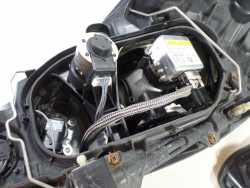 VOLVO XC60 08-13 LAMPA REFLEKTOR XENON SKRETNY PRAWA 30763138 89902827 UK