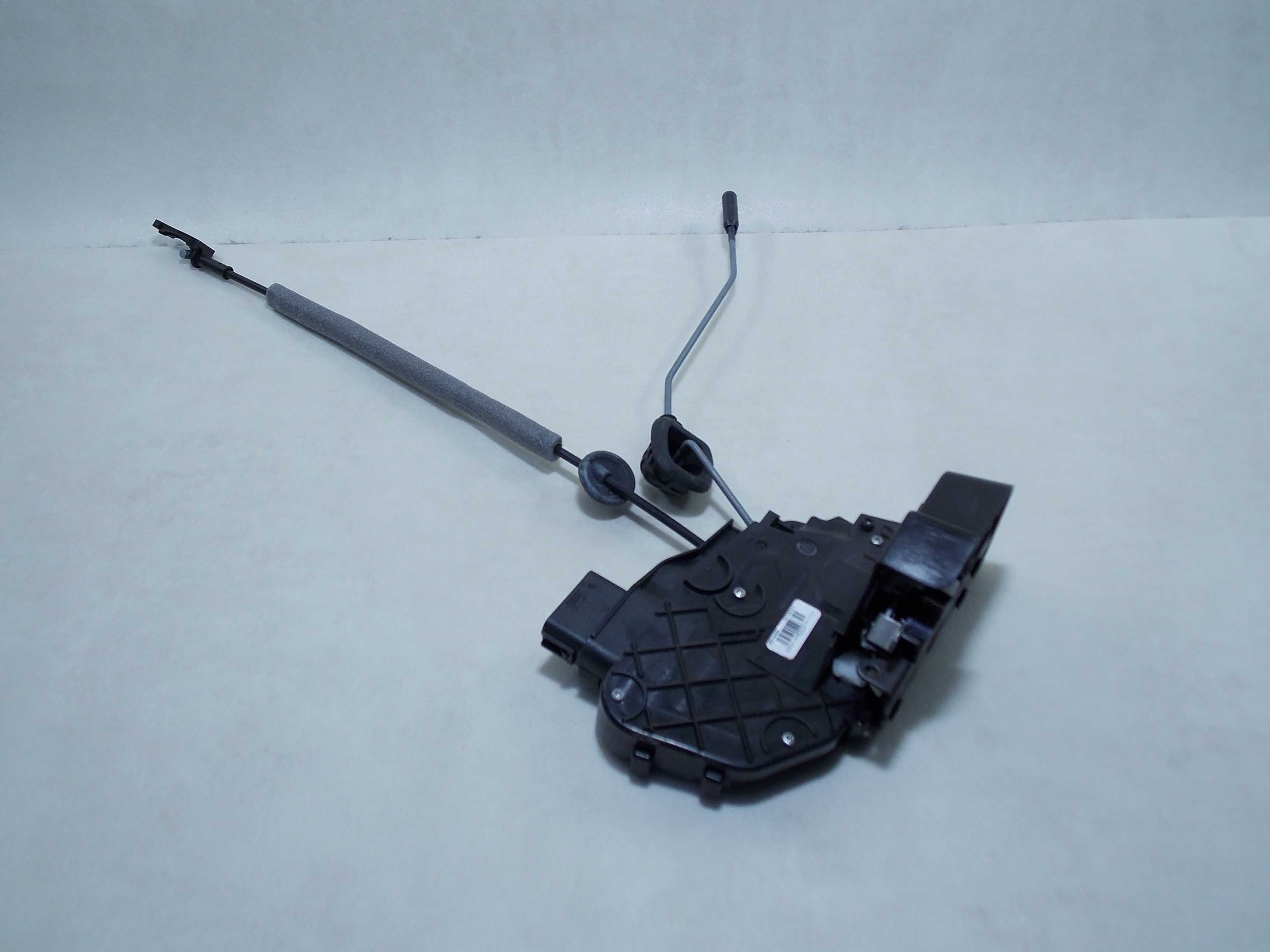 VOLVO XC60 08-13 ZAMEK DRZWI TYL LEWY 30799326